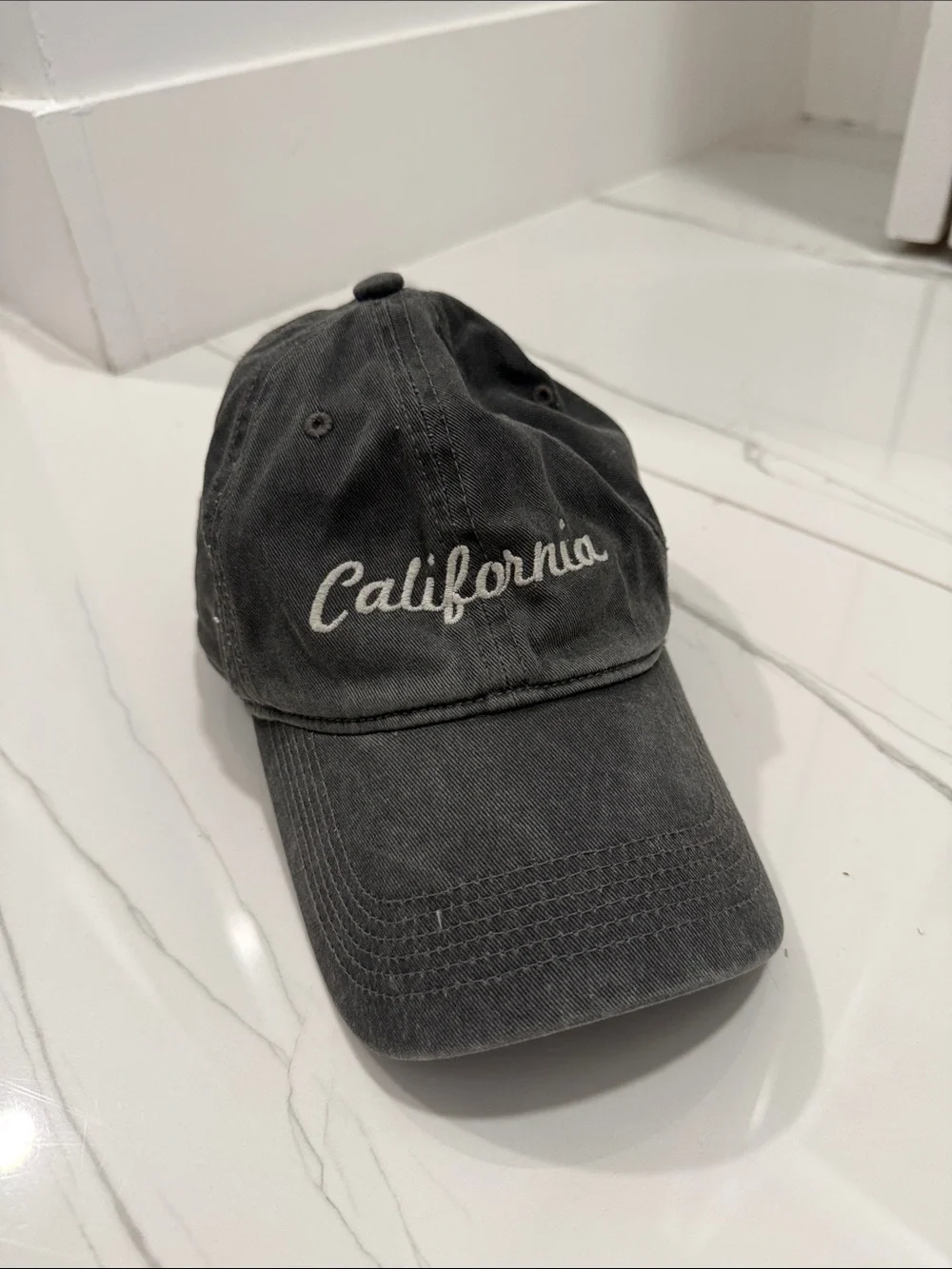 Brandy Melville California Baseball Cap - Charcoal vintage